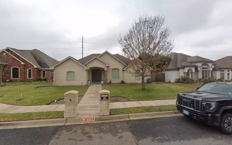 291582 gomez backhoe service 1 768x480