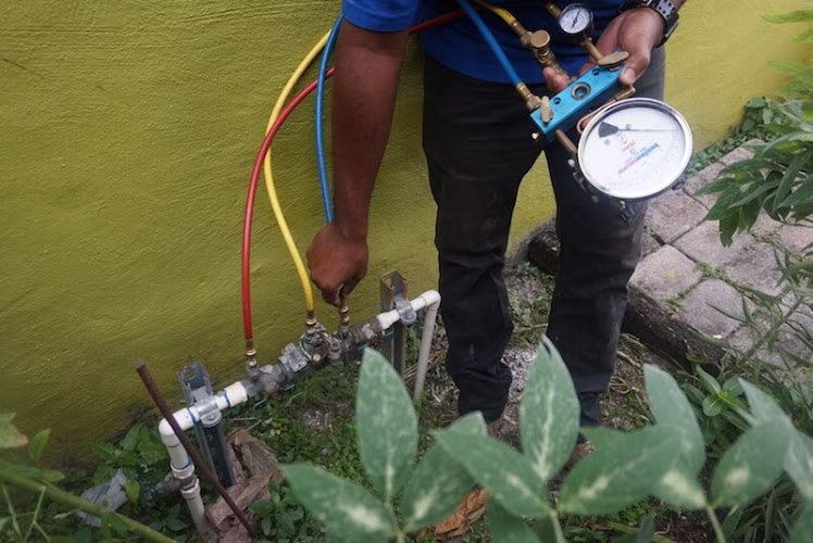 291699 plumber mikes