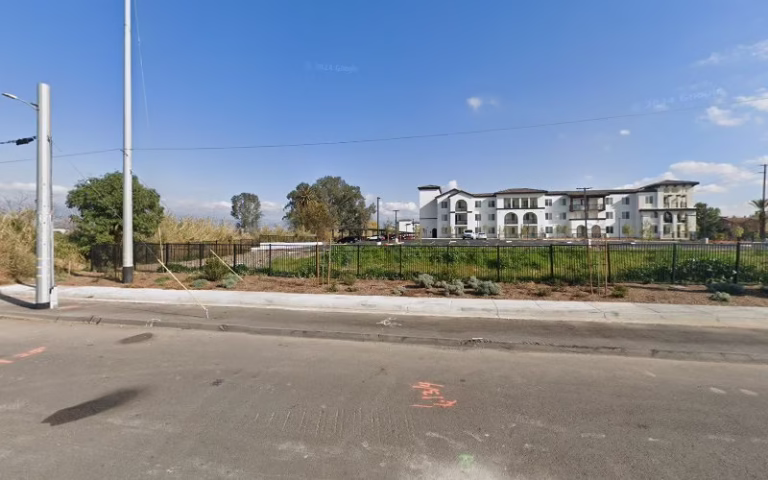 293541 redlands refrigerator repair 1 768x480