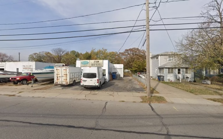 298582 air johnson 768x480