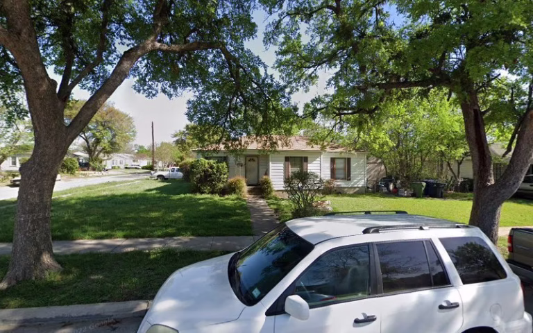 299889 reds air conditioning heating 768x480