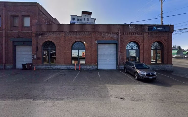 300694 abbott construction 768x480