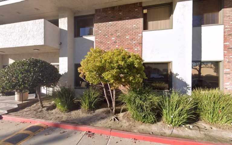 300862 shamrock paving 768x480