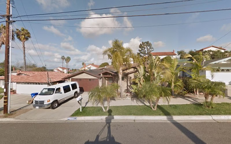 301817 855 rhino help oceanside 1