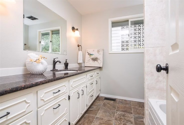 302385 northwest granite