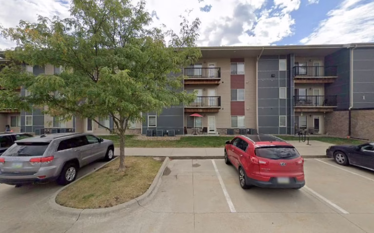 302398 creative tile llc 768x480