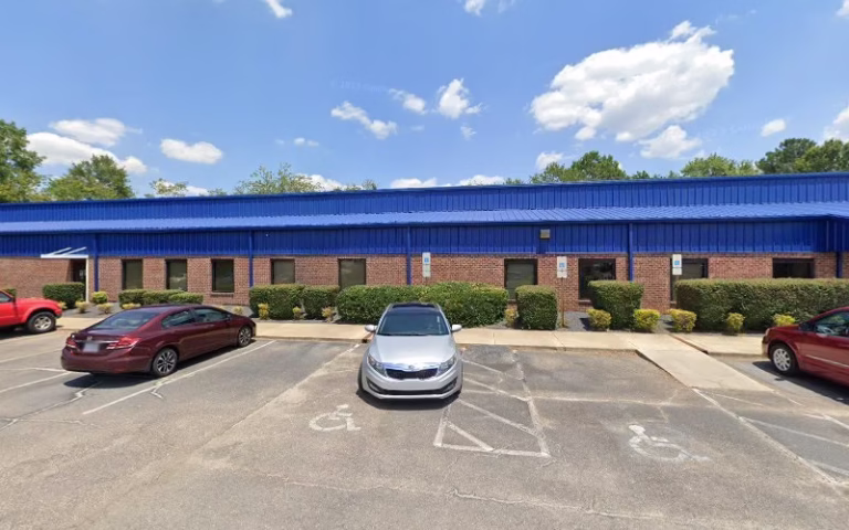 302434 builders wholesale flooring 768x480