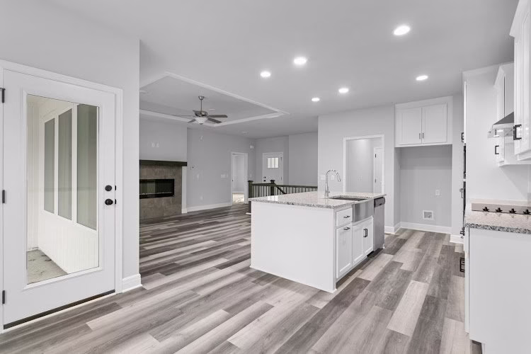 302646 perfect flooring and custom works llc