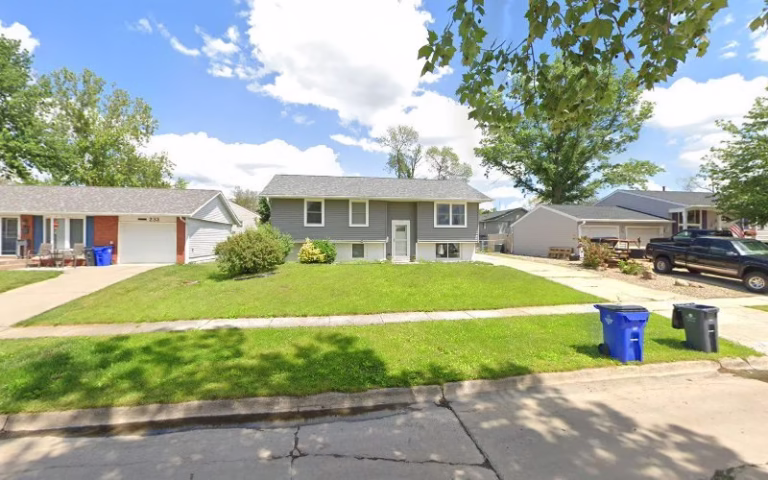 302871 jim hale painting 768x480