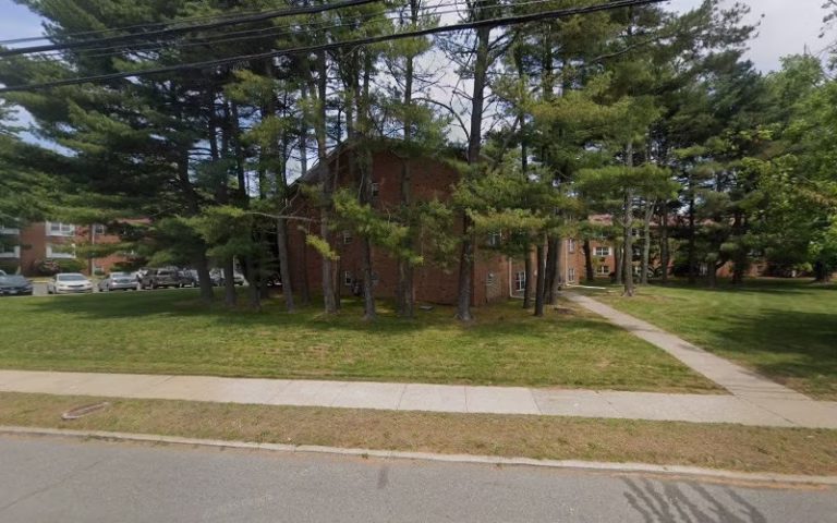 303018 classic house painting llc 768x480