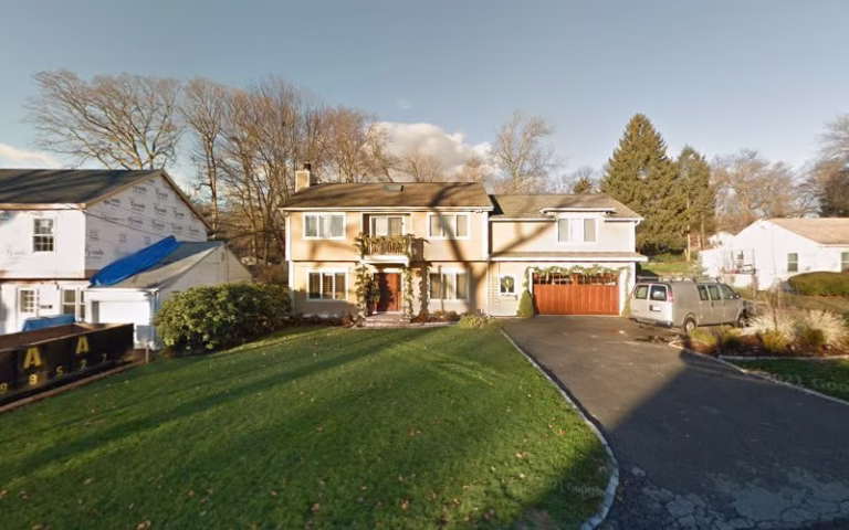 303074 total painting llc 768x480