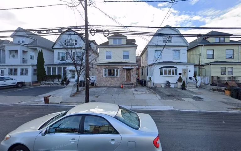 303282 laynhers painting pro llc 768x480