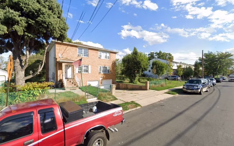 303285 sal painting 1 768x480