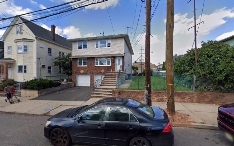 303288 k g painting 1 768x480