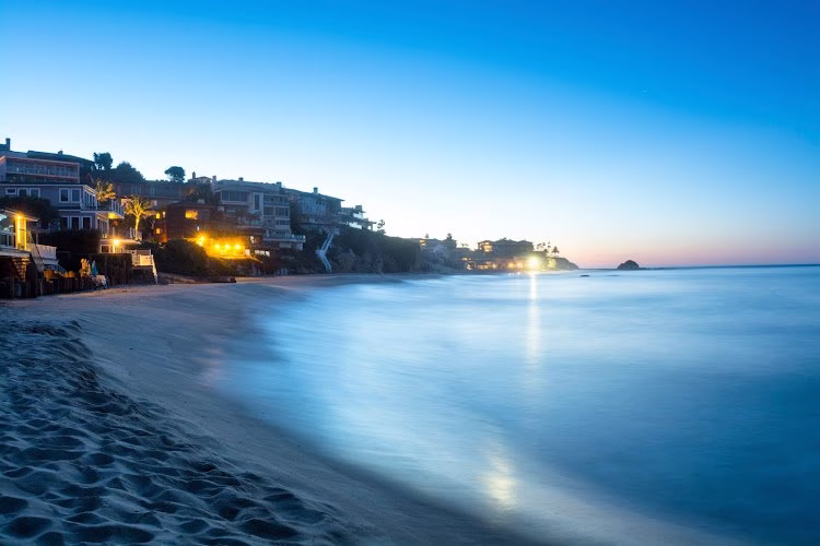 303633 crown luxury property management