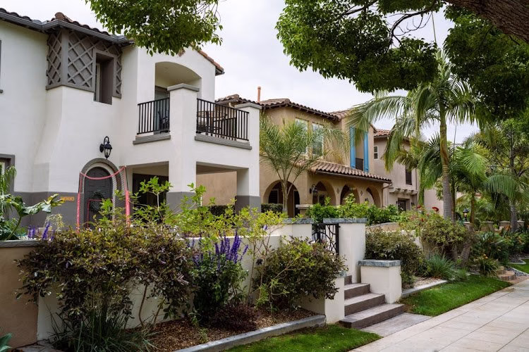 304345 sdmg property management san diego