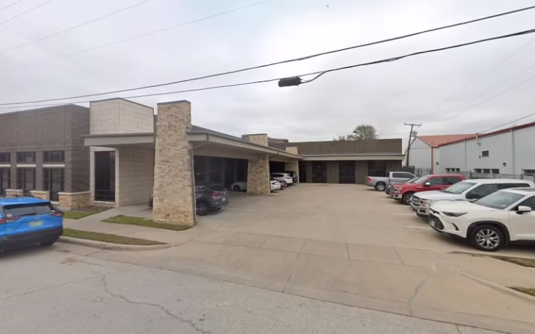 304932 oakridge premier property management 768x480