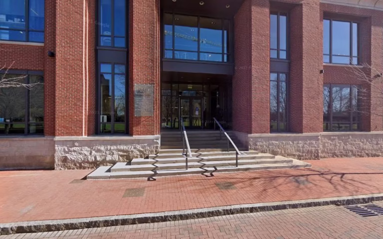 305093 collective house management 1 768x480