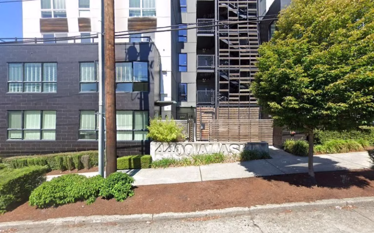 305566 west seattle property management 768x480