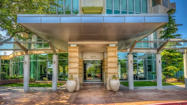 305838 levelone property management leasing 768x432