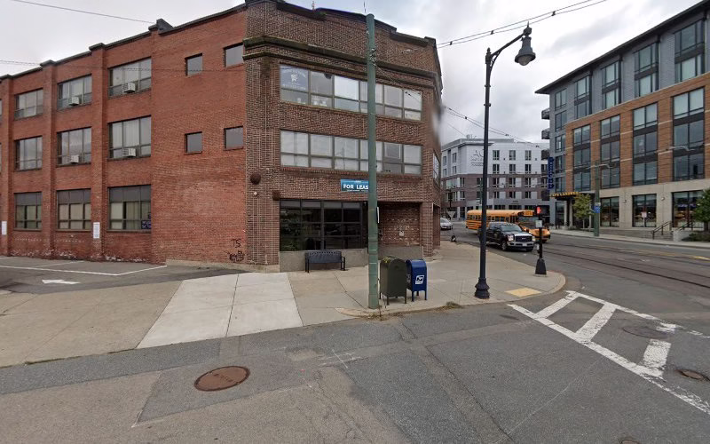 306482 f f property management co