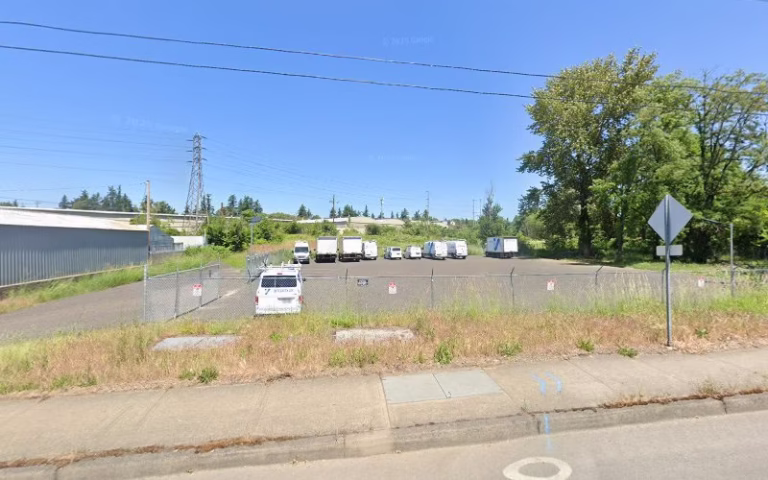 306703 universal management 768x480