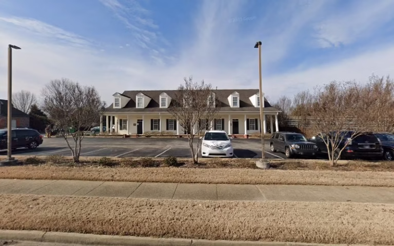 306882 trek property mgmt 768x480