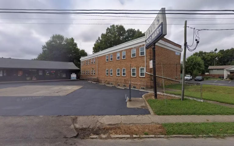 307001 louisville properties 768x480