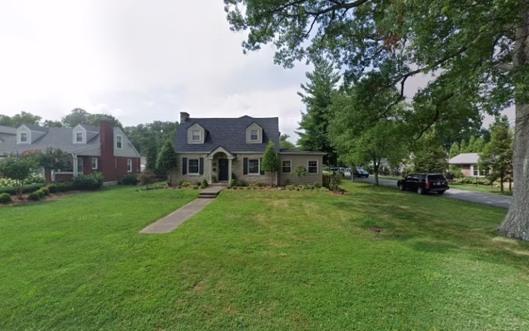 307063 lynch realty co 1 768x480