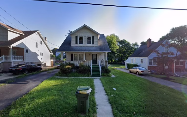 307187 rayville property management 1 768x480