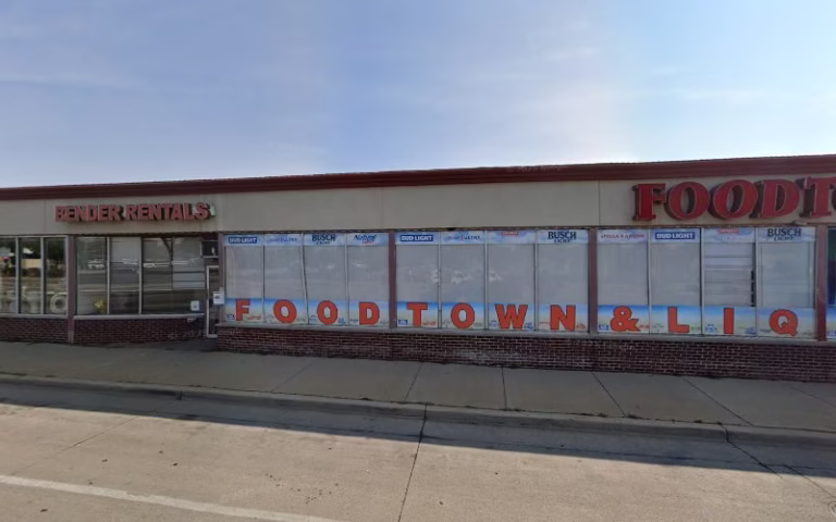 307290 bender rentals property management 768x480