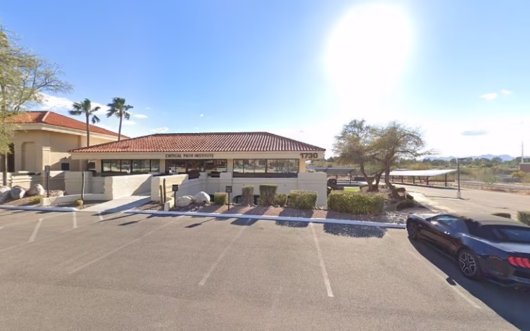 307593 stone house group 768x480