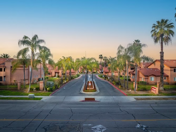 307658 fresno management company