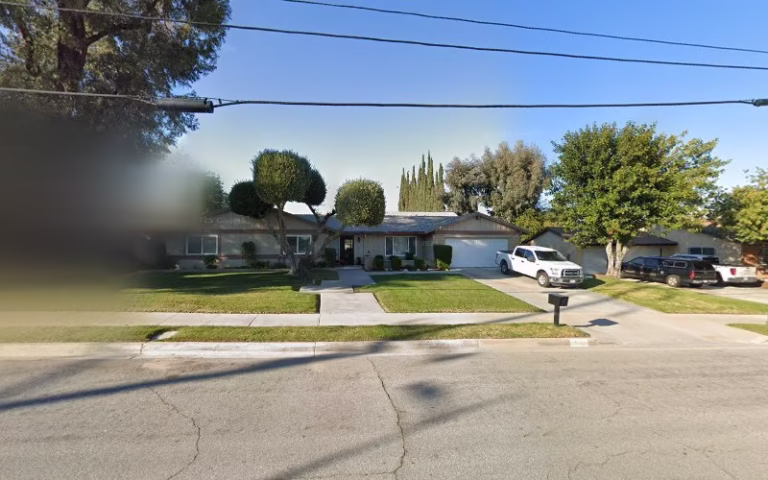 308003 david hopkins painting 1 768x480