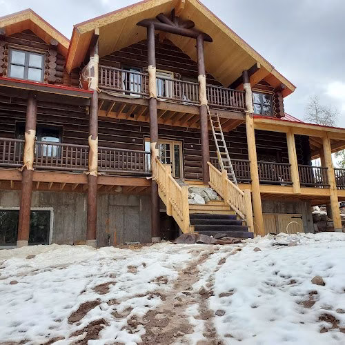 308226 elk country paints llc