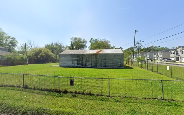 309990 above beyond tree services 768x480