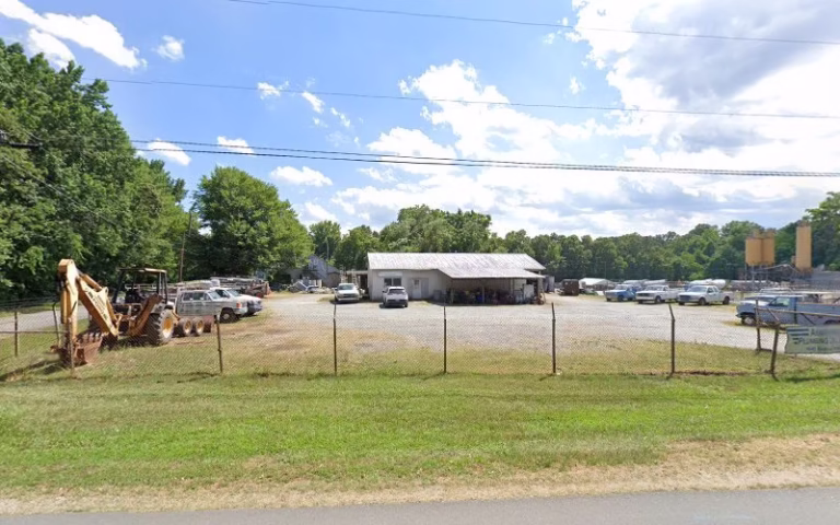 311564 associated plumbing company 768x480