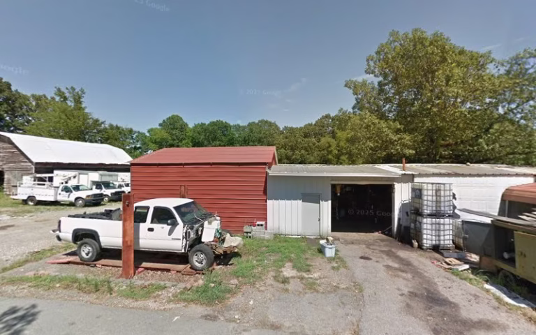 313852 emergency plumbing 768x480