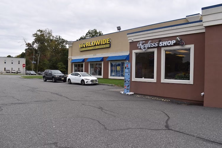 317647 the keyless shop