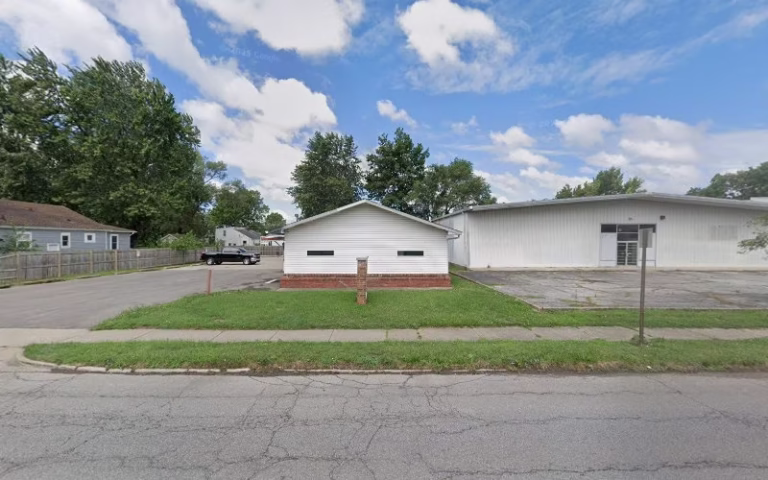 318134 cliffs construction 768x480