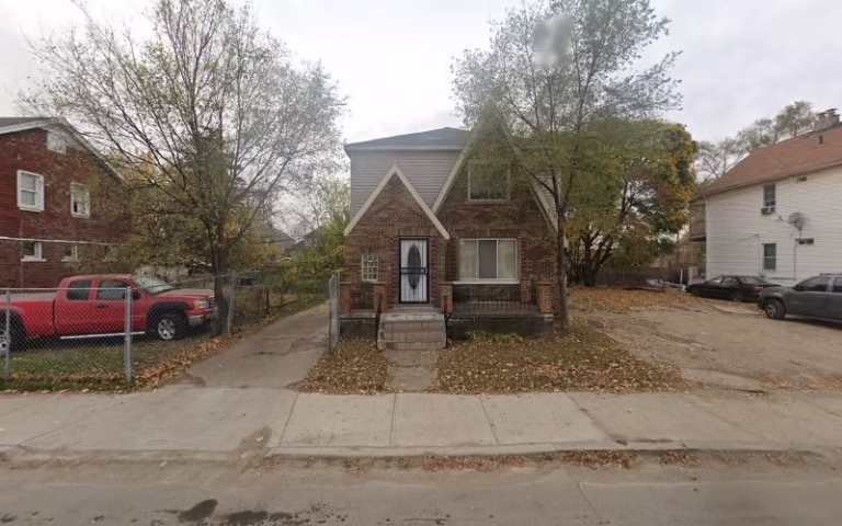 318399 johnnys remodeling 768x480