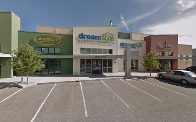 318503 luxury bath abq 768x480