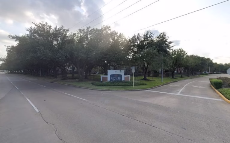 319109 superior pressure washers 768x480