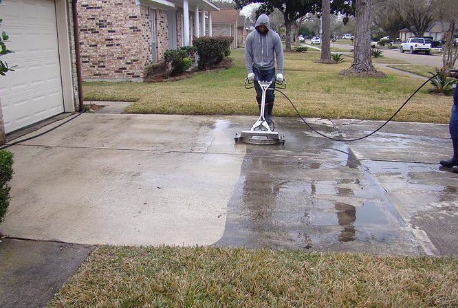 319122 hunter force pressure washing services