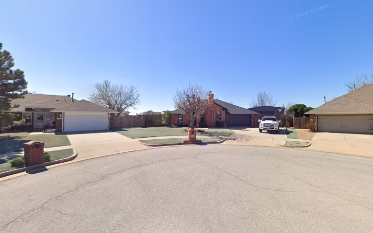 319707 pressure washing okc 1 768x480