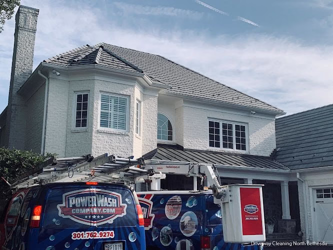 319783 powerwashcompany.com pressure washing soft washing gutter cleaning