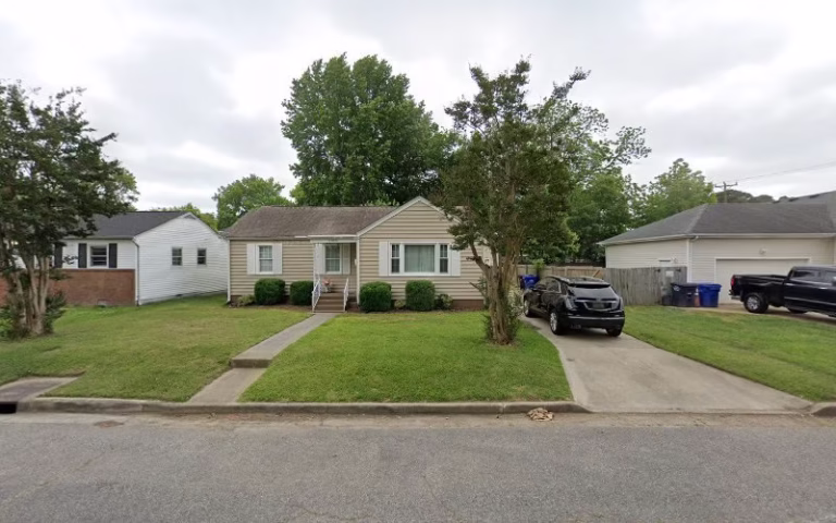 320145 vics handyman services 1 768x480