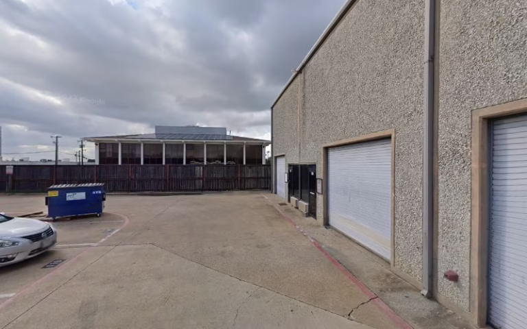 320187 handy hadley 1 768x480