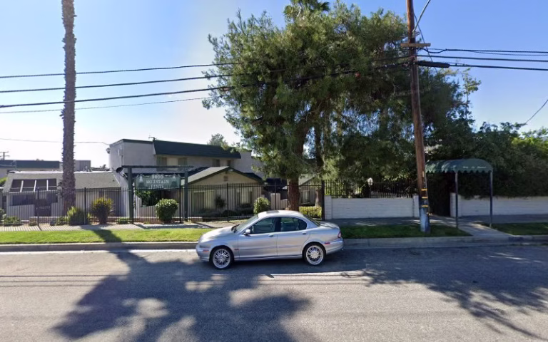 320452 discount handyman services 1 768x480