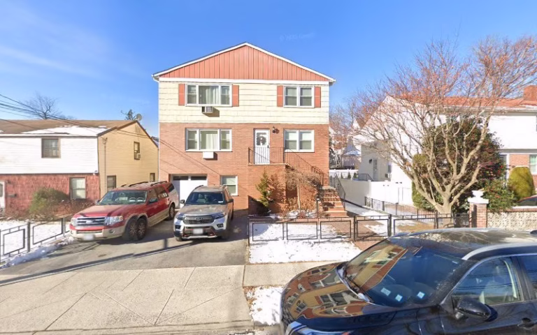 320550 paragon luxe inc 768x480